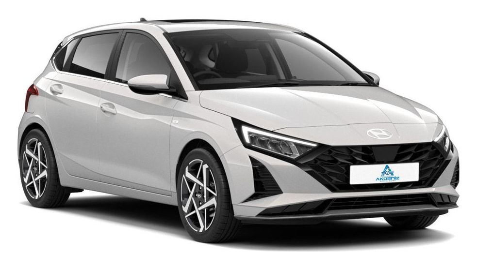 B sınıfı ehliyet eğitiminde kullanılan beyaz Hyundai i20 otomobil